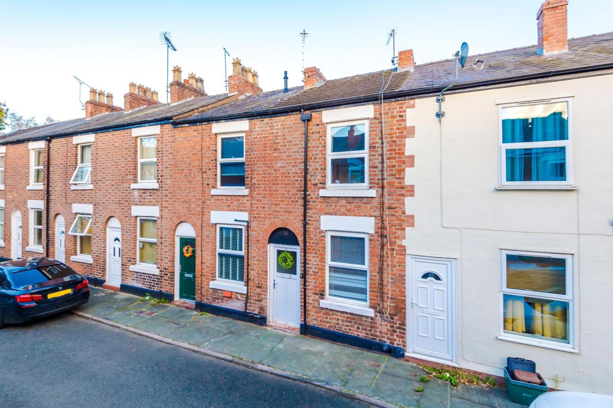 New! Spacious 2-Bed Home In Chester City-Centre By 53 Degrees Property, Ideal For Couples & Small Groups, Great Location - Sleeps 5 Luaran gambar