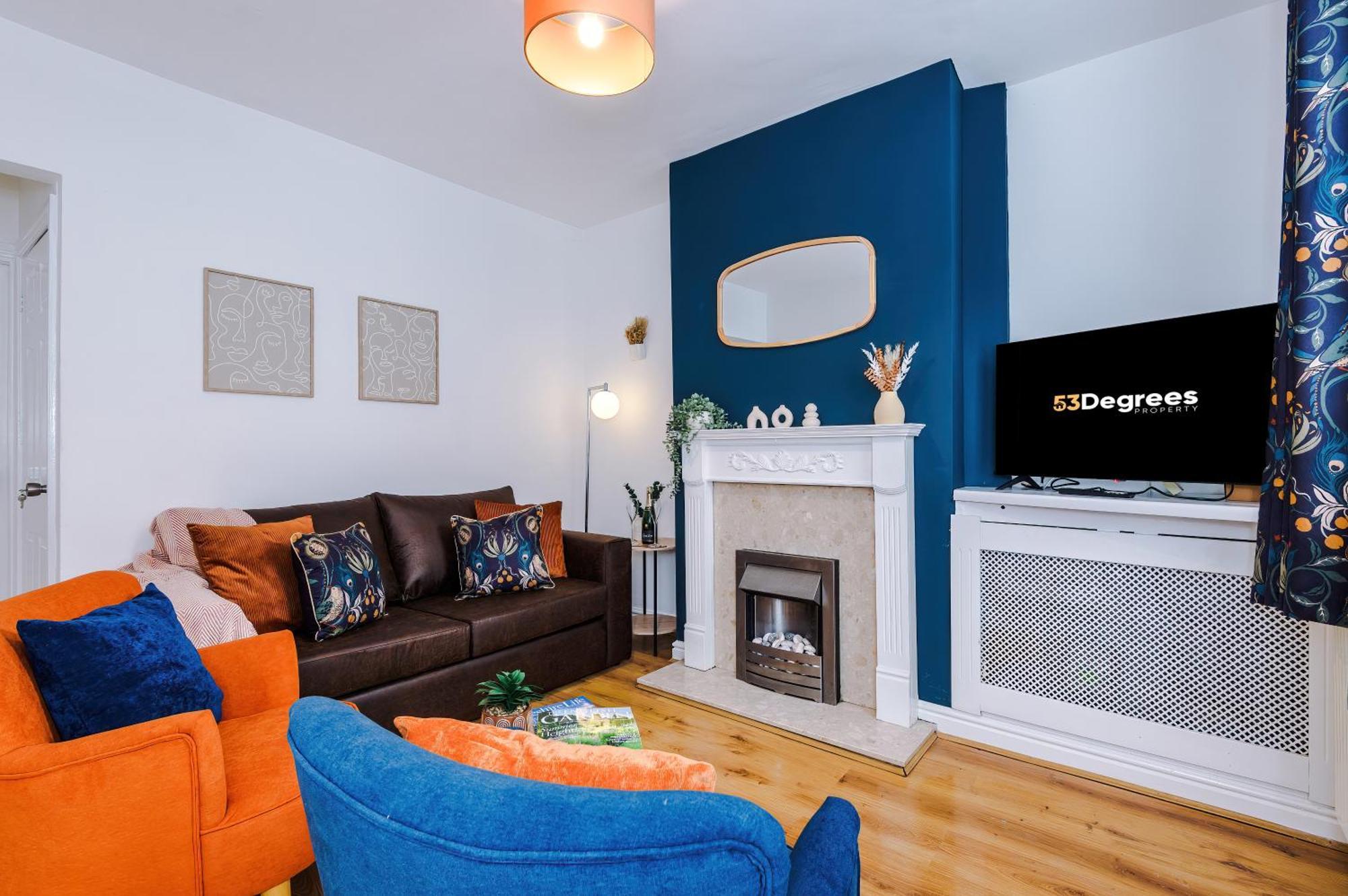 New! Spacious 2-Bed Home In Chester City-Centre By 53 Degrees Property, Ideal For Couples & Small Groups, Great Location - Sleeps 5 Luaran gambar